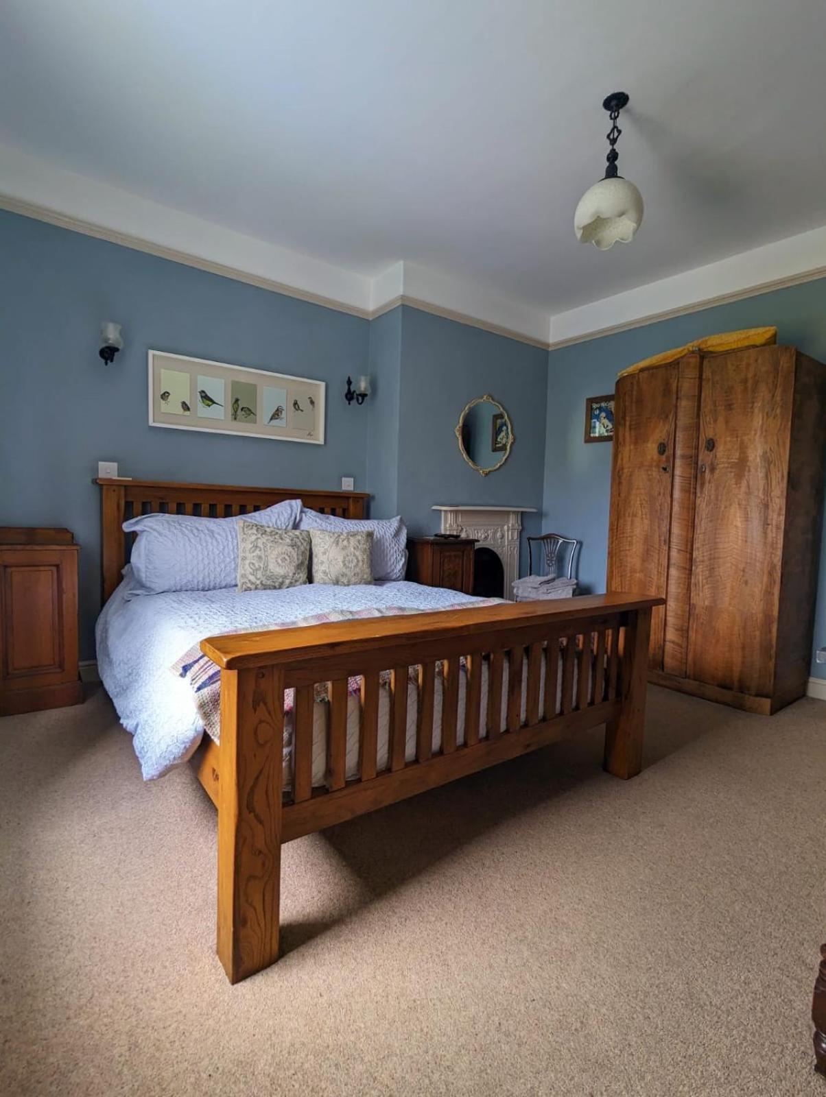 Number 18 Bed & Breakfast Whitby Exterior photo
